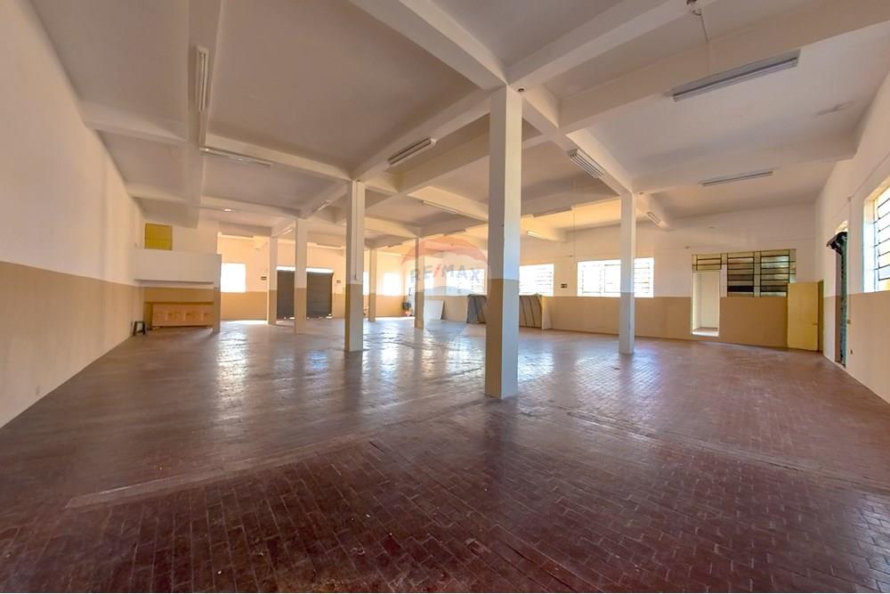 Galpão - Venda - Araras , São Paulo - Tratada-3.jpg - 690691036-93