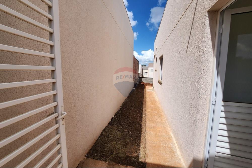 Casa à venda com 2 quartos, 62m² - Foto 54