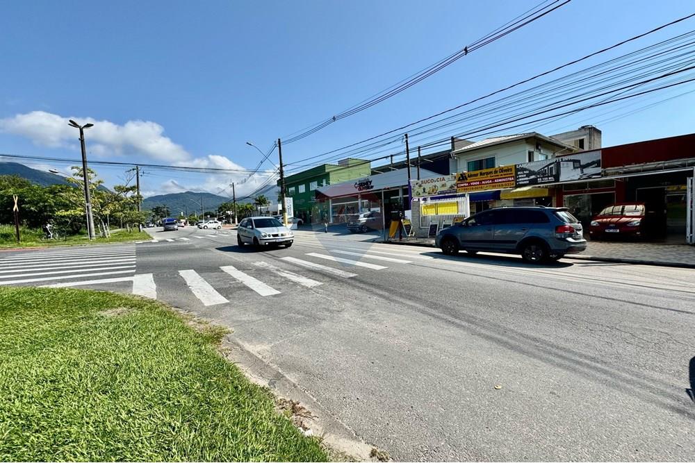 Prédio - Venda - Peruíbe , São Paulo - 07.jpg - 691111010-52