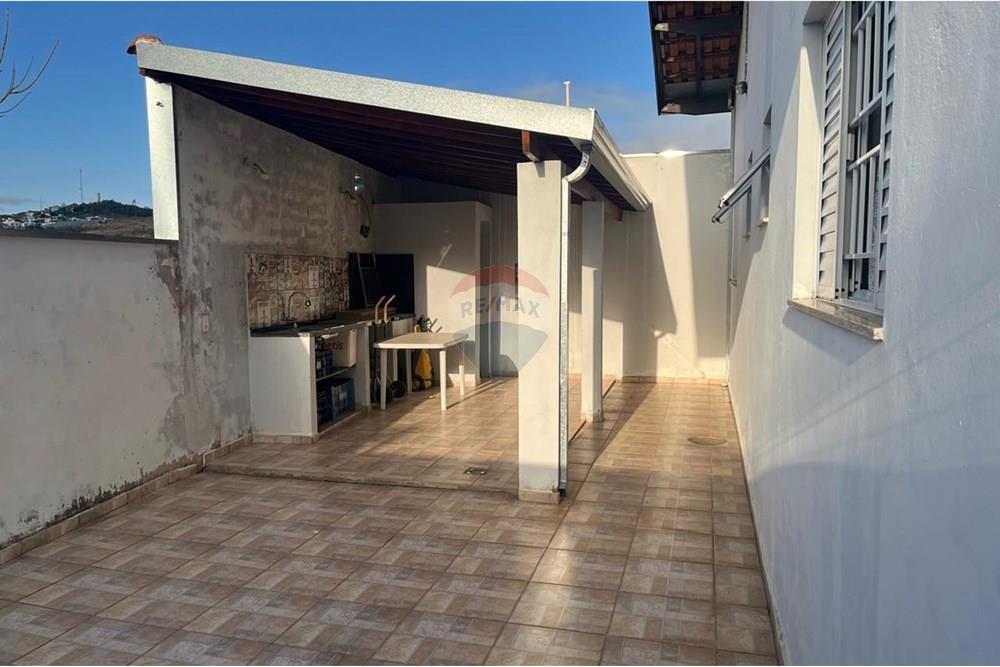 Casa - Venda - Valinhos , São Paulo - WhatsApp Image 2025-09-25 at 12.54.34 (13).jpeg - 691181010-3