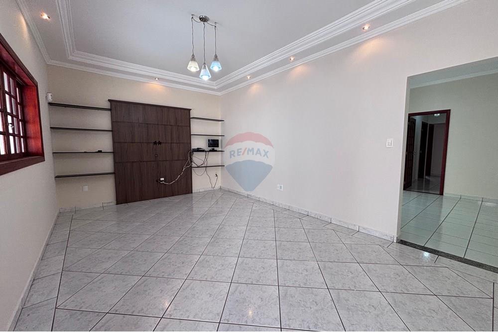 Casa - Venda - Sumaré , São Paulo - Imagem do WhatsApp de 2025-09-16 à(s) 14.31.48_e070a154.jpg - Sala de estar - 690511208-53