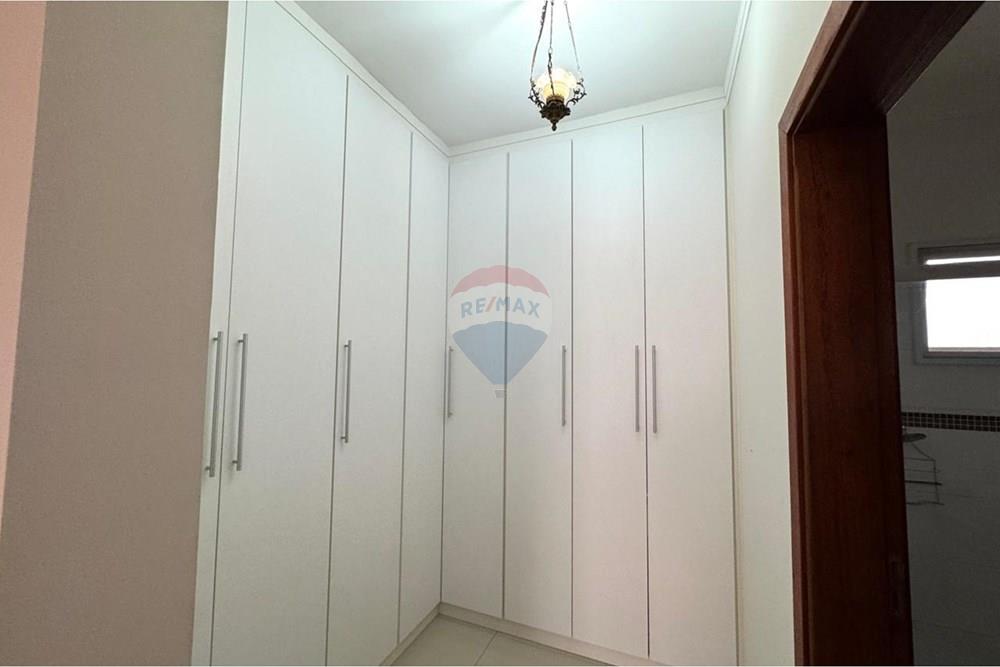 Casa de Condomínio - Venda - Paulínia , São Paulo - WhatsApp Image 2026-03-14 at 23.21.09 (19).jpeg - Closet - 690511312-19