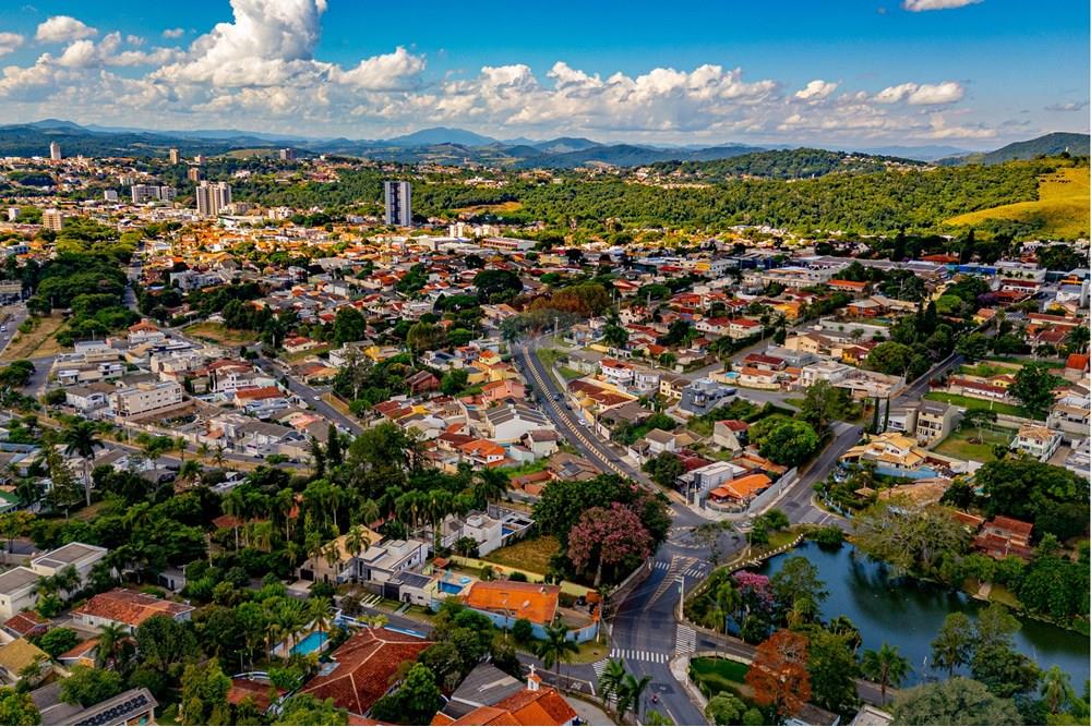 Casa - Venda - Atibaia , São Paulo - RINF-010.jpg - 690921066-69