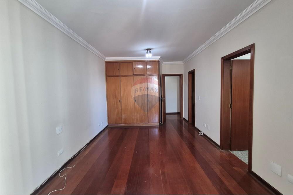 Apartamento à venda com 4 quartos, 221m² - Foto 59