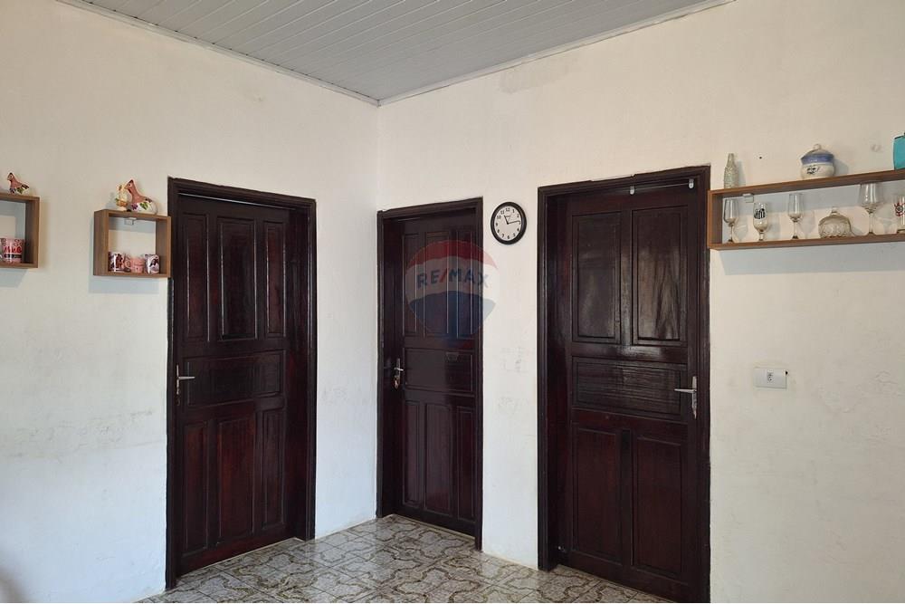 Casa à venda com 4 quartos, 240m² - Foto 8