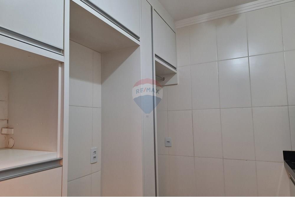 Apartamento para alugar com 2 quartos, 46m² - Foto 11