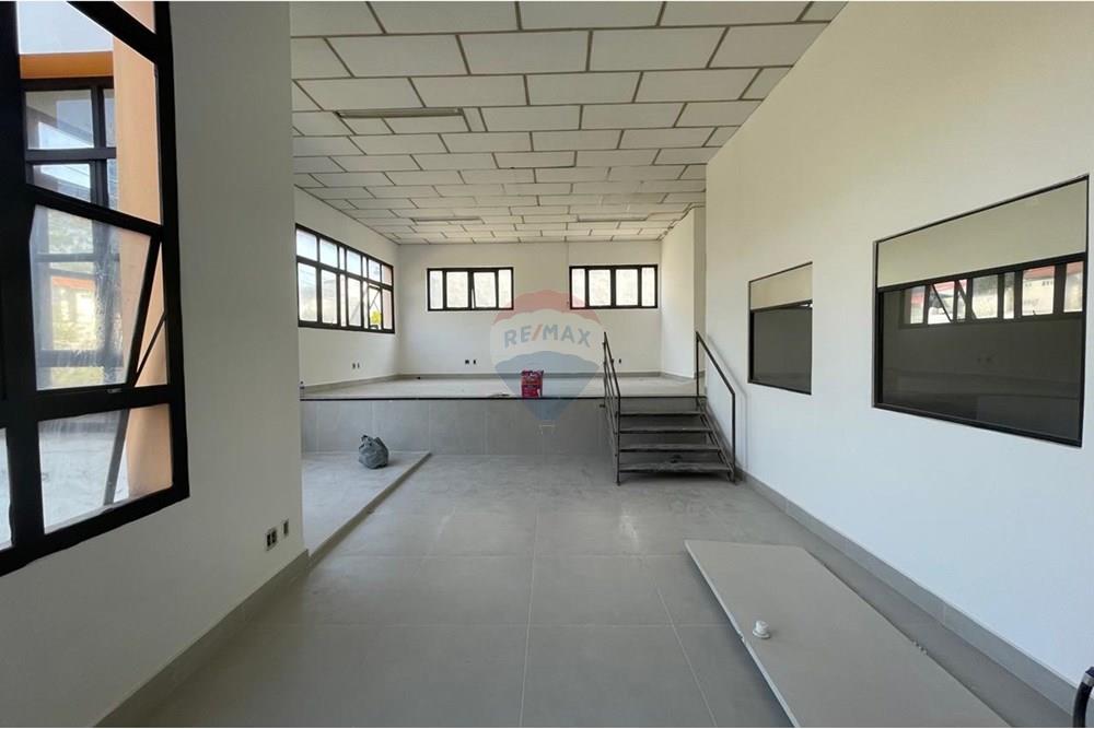 Ponto Comercial/ Loja - Alugar - Valinhos , São Paulo - PHOTO-2025-06-03-14-51-56_11.jpg - 690851096-2