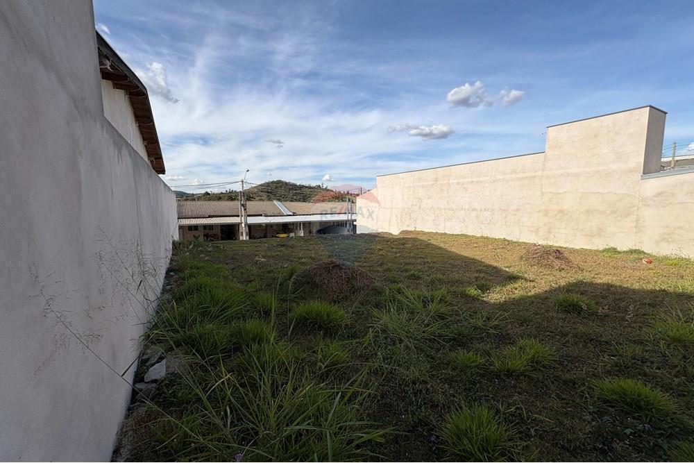 Terreno - Venda - Amparo , São Paulo - IMG_8631.JPG - 690671075-3