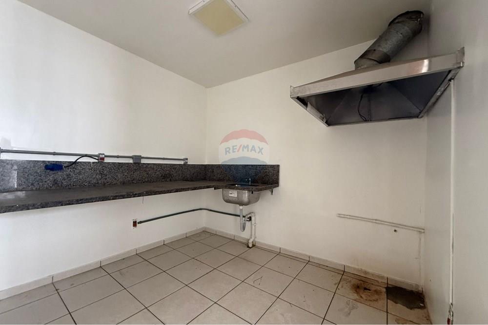 Ponto Comercial - Alugar - Bragança Paulista , São Paulo - WhatsApp Image 2026-03-13 at 16.31.39 (1).jpeg - Cozinha - 690041127-178