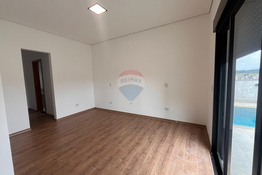 Casa de Condomínio - Venda - Bragança Paulista , São Paulo - WhatsApp Image 2026-03-18 at 10.03.11.jpeg - Quarto principal - 690041213-10