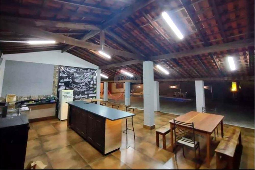 Casa à venda com 3 quartos, 343m² - Foto 13