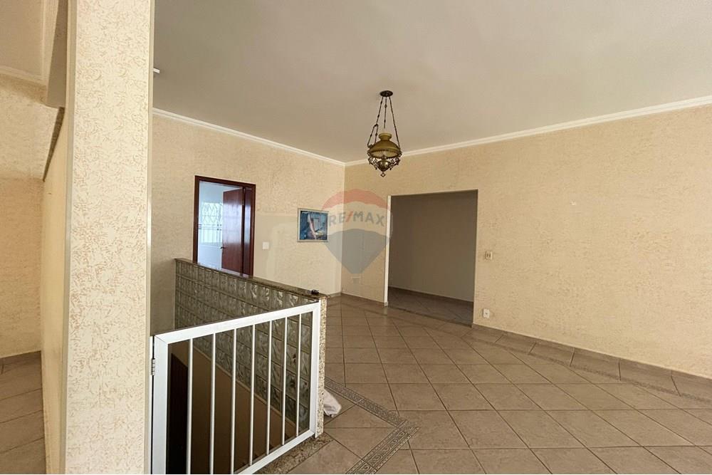 Casa - Alugar - Bragança Paulista , São Paulo - WhatsApp Image 2025-04-17 at 14.57.32.jpeg - 690041099-6