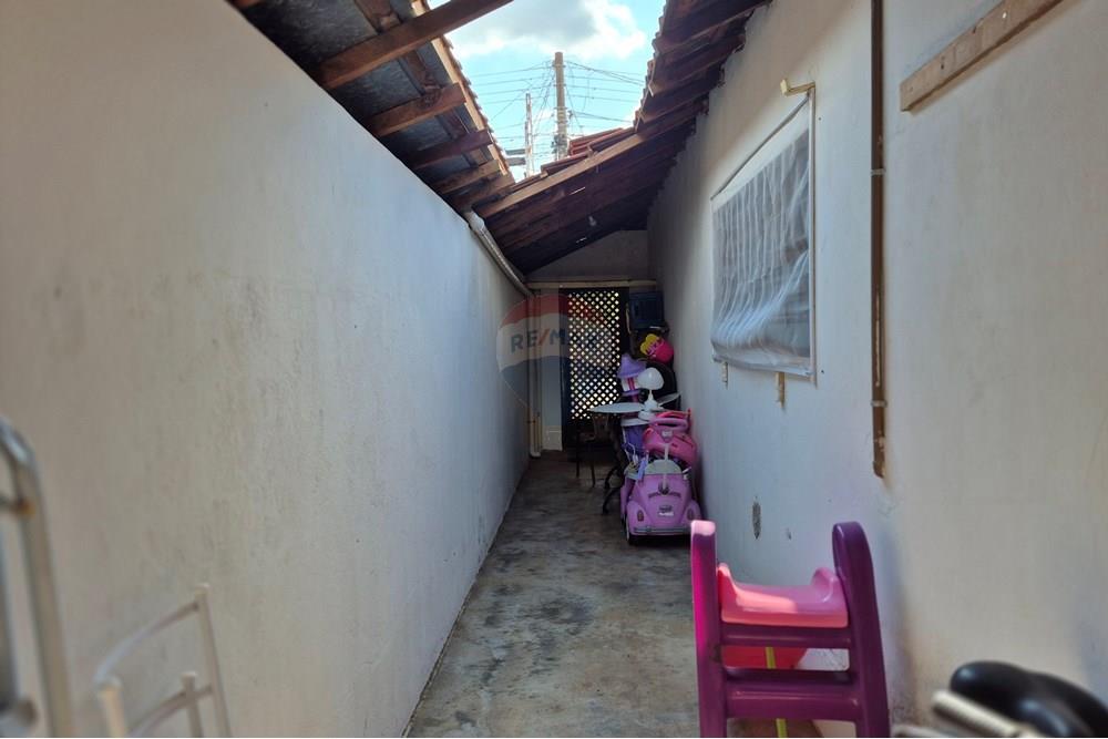 Casa à venda com 5 quartos, 183m² - Foto 22