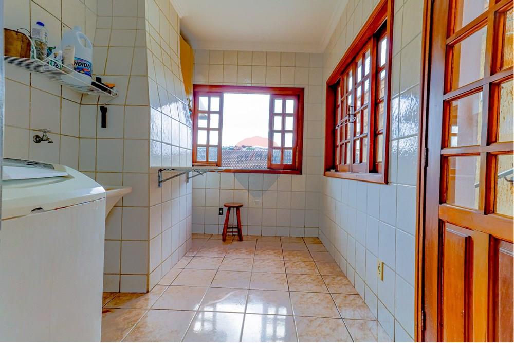 Casa - Venda - Atibaia , São Paulo - RINF-052.jpg - 690921066-69