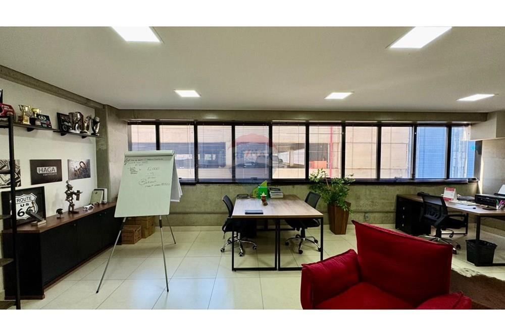 Cj. Comercial/ Sala - Alugar - Americana , São Paulo - WhatsApp Image 2025-11-11 at 21.26.26 (1).jpeg - Sala - 690231086-46