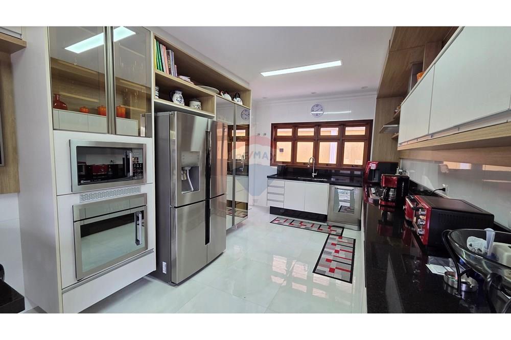 Casa de Condomínio - Venda - Barueri , São Paulo - 20260120_134050.jpg - 690951041-48