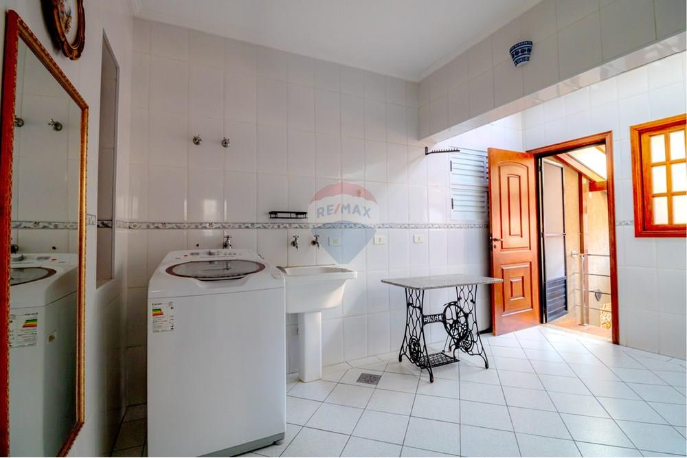 Casa - Venda - Atibaia , São Paulo - RVIV-047.jpg - Área de serviço - 690471099-13