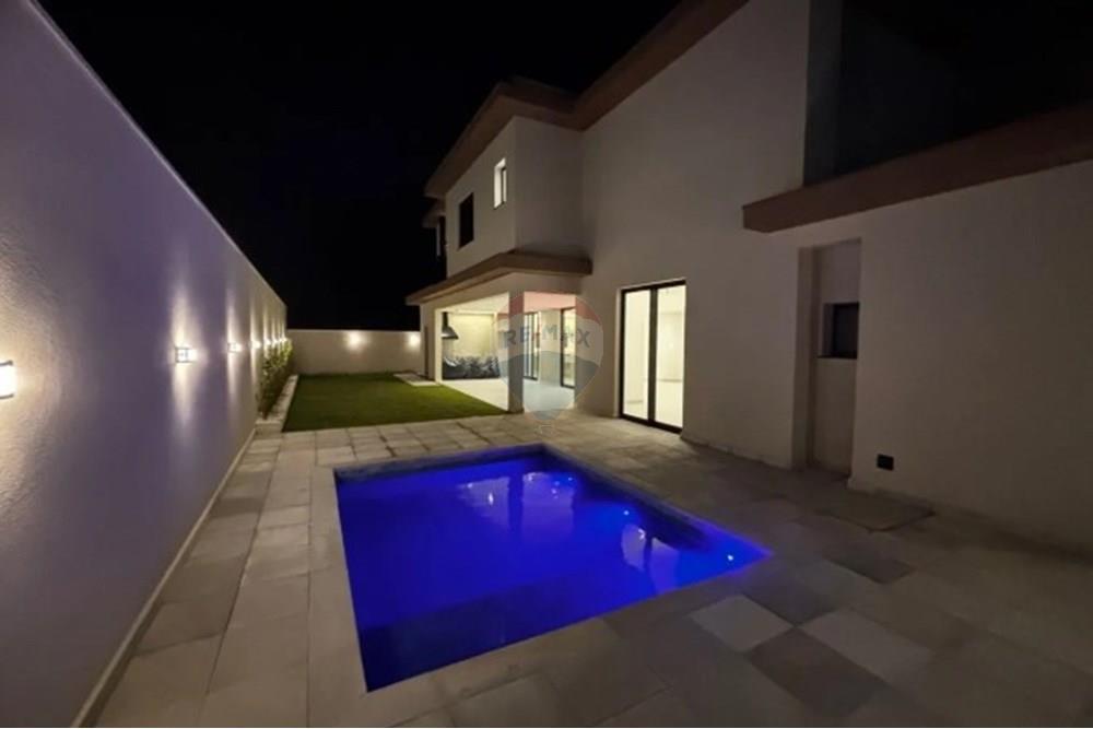 Casa de Condomínio - Venda - Santana de Parnaíba , São Paulo - Captura de tela_3-9-2025_133426_sp.olx.com.br.jpeg - 690951047-56