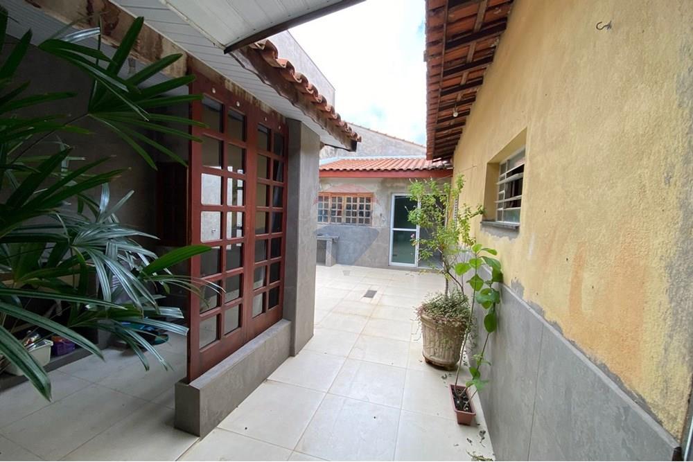 Sobrado - Venda - Bragança Paulista , São Paulo - WhatsApp Image 2025-06-12 at 15.57.19 (3) - Copia.jpeg - 690141096-27