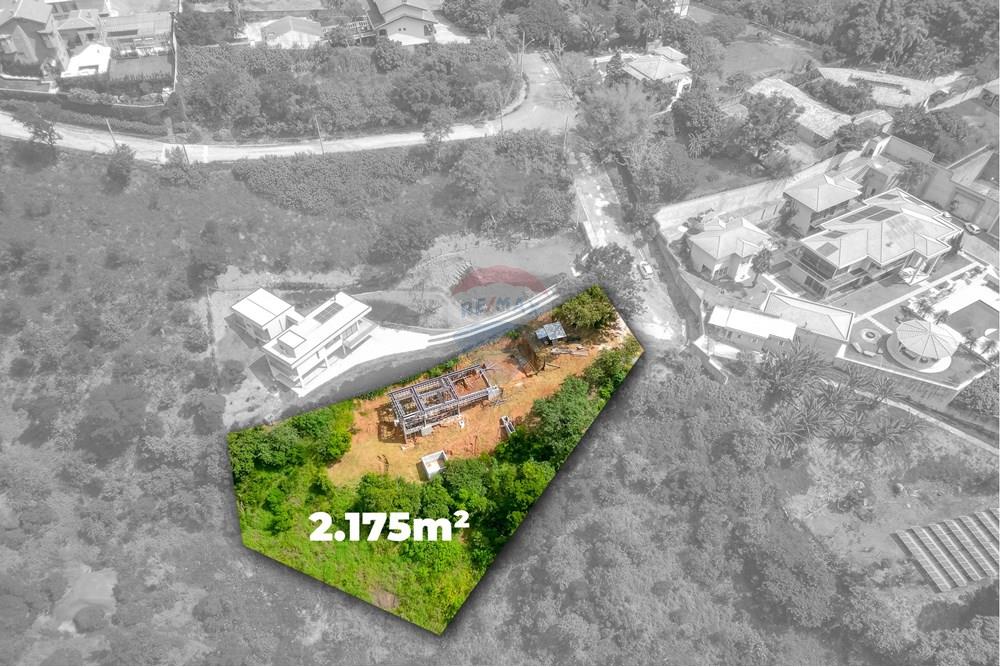 Terreno - Venda - Atibaia , São Paulo - 24-Terreno-no-Parque-Arco-iris-em-Atibaia-com-vista-permanente-para-a-Serra-e-projeto-aprovado.jpg - 690921044-68