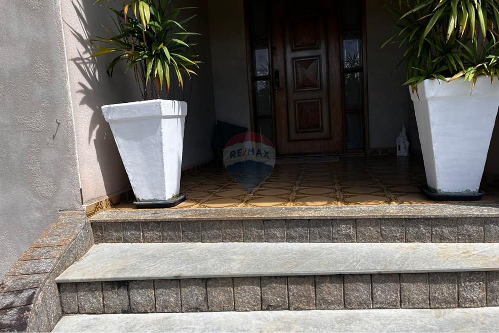 Casa - Venda - Bragança Paulista , São Paulo - WhatsApp Image 2026-02-13 at 09.57.01.jpeg - 690041213-8