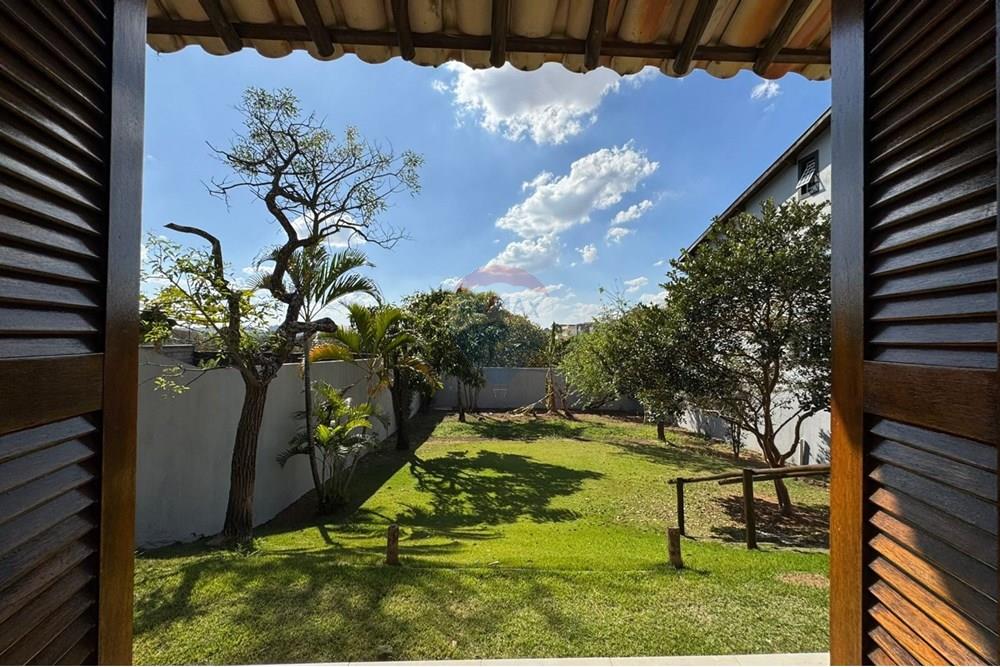 Casa de Condomínio - Venda - Valinhos , São Paulo - vista quarto.jpg - 691091001-222