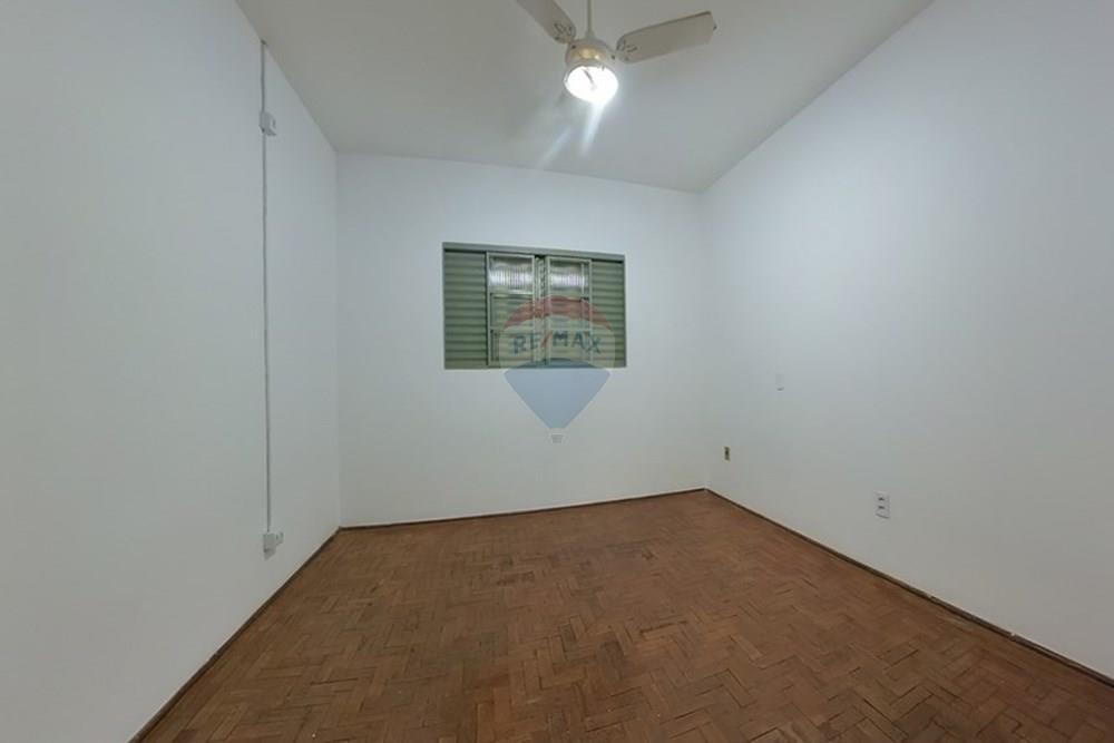 Casa - Venda - Araras , São Paulo - IMG_20251203_155605_00_199_PureShot.jpg - 690691090-34