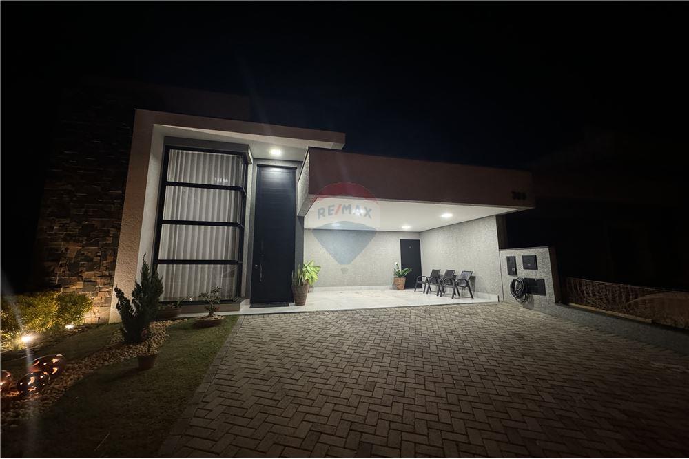 Casa de Condomínio - Alugar - Monte Mor , São Paulo - 2 - 690531031-135