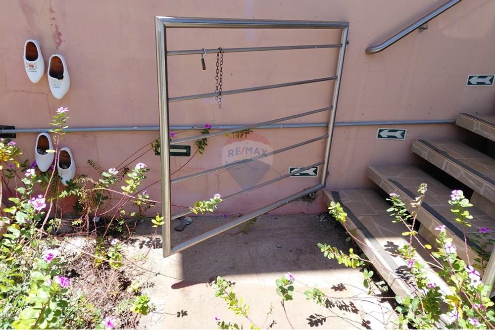 Cj. Comercial/ Sala - Alugar - Holambra , São Paulo - Entrada escada.jpeg - Fachada - 690671067-13