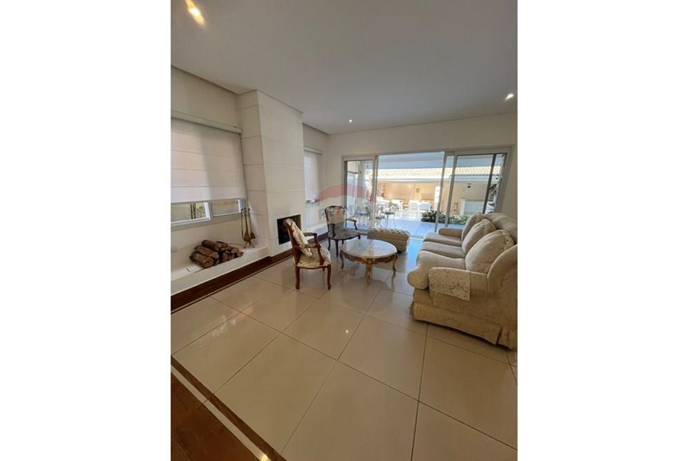 Casa de Condomínio - Alugar - Santana de Parnaíba , São Paulo - Imagem do WhatsApp de 2025-07-21 à(s) 13.48.38_2f209e51.jpg - 691141037-14