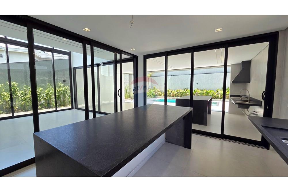 Casa de Condomínio - Venda - Santana de Parnaíba , São Paulo - 20251204_121240.jpg - 690951041-35