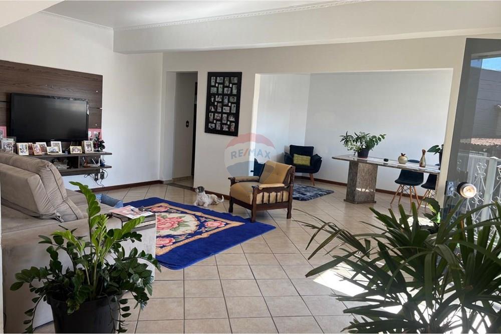 Sobrado - Venda - Bragança Paulista , São Paulo - WhatsApp Image 2026-01-24 at 11.43.04 (1).jpeg - 690141083-29