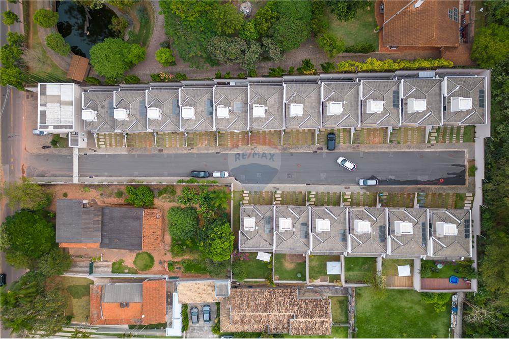 Casa de Condomínio - Venda - Valinhos , São Paulo - vista geral - 690851011-445