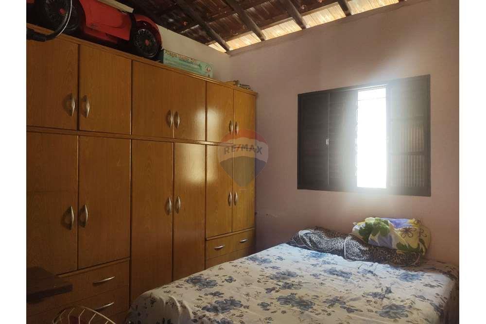 Casa à venda com 3 quartos, 98m² - Foto 15