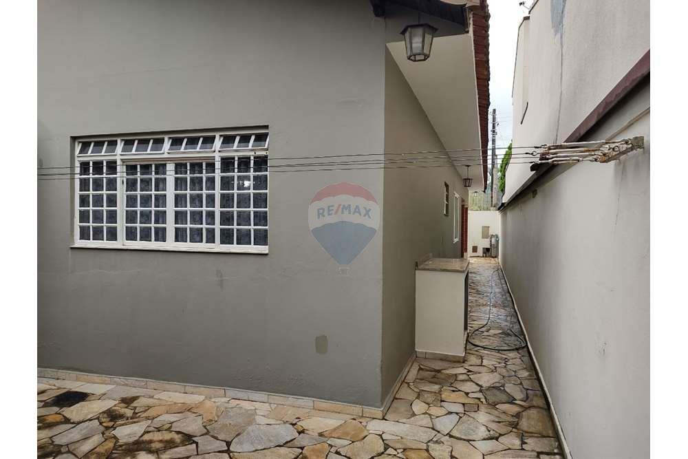 Casa à venda com 3 quartos, 165m² - Foto 31