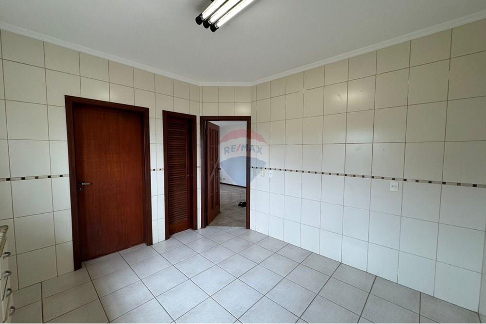 Casa - Alugar - Valinhos , São Paulo - 43d8b8df-b8d5-4b2d-921a-8551f3b9ea86.jpg - 691091001-228
