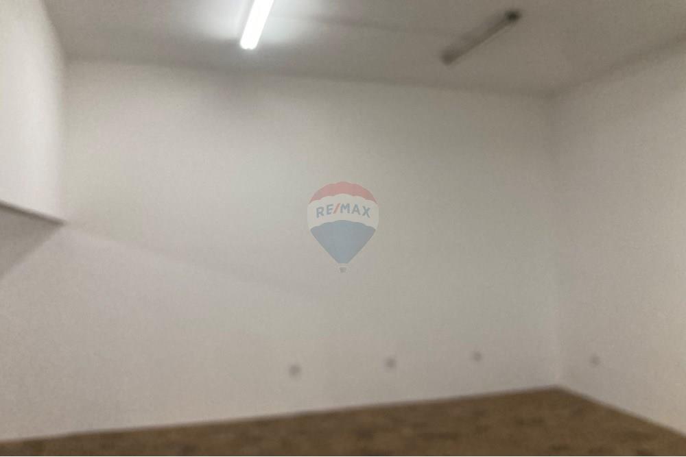 Ponto Comercial - Alugar - Limeira , São Paulo - IMG_8868.JPG - 690741013-155