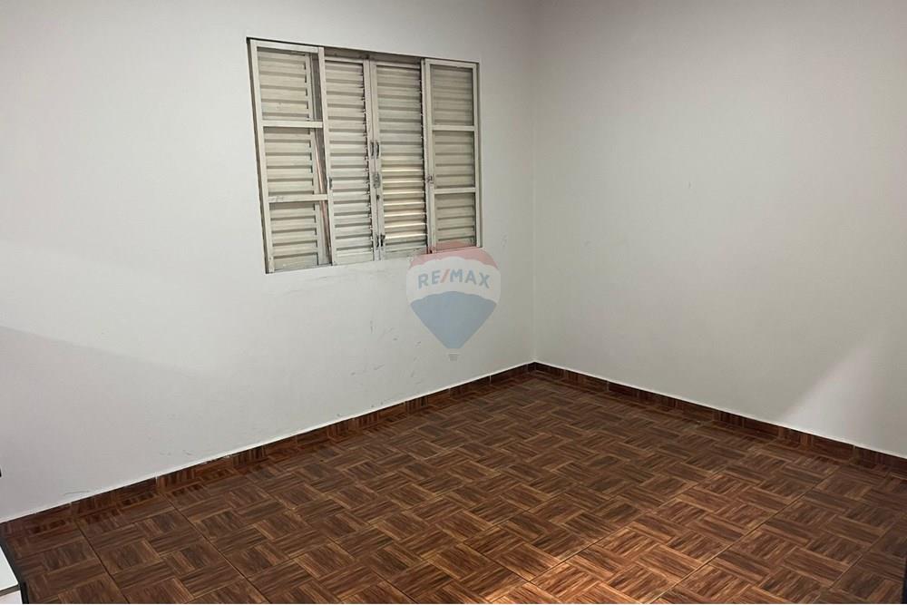 Casa Comercial - Alugar - Bragança Paulista , São Paulo - WhatsApp Image 2025-12-28 at 11.56.14 (3).jpeg - 690041127-96