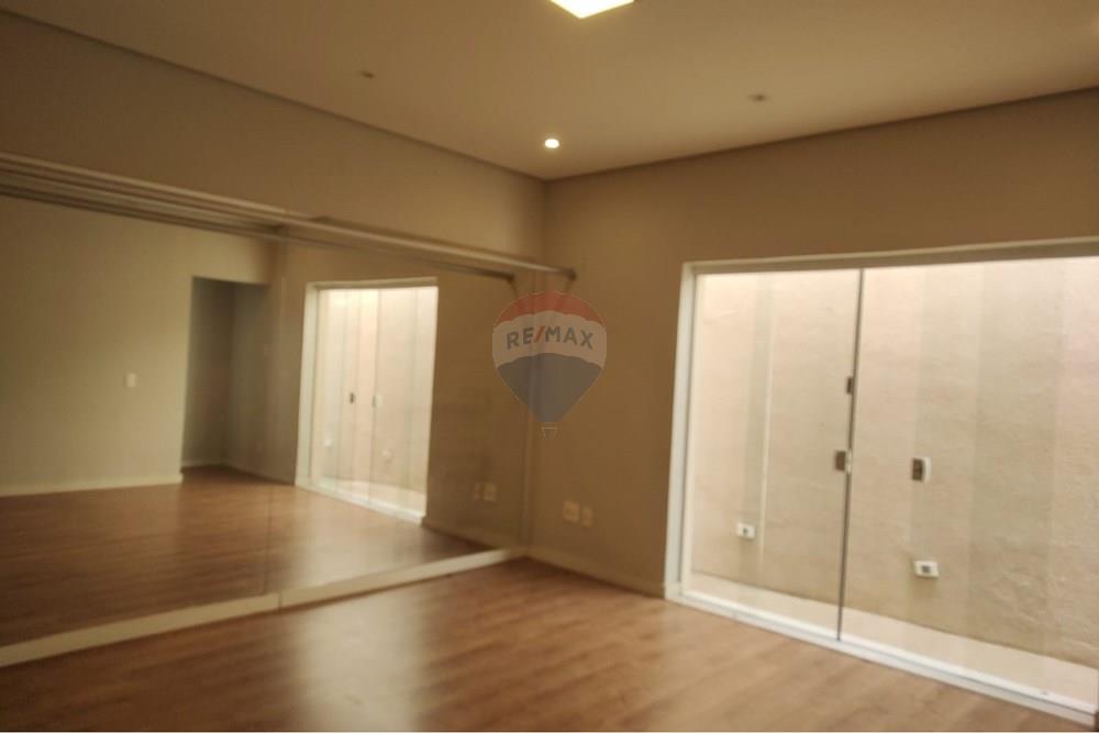 Casa Comercial - Alugar - Jundiaí , São Paulo - WhatsApp Image 2026-03-30 at 16.31.33 (3).jpeg - Sala - 690791223-1