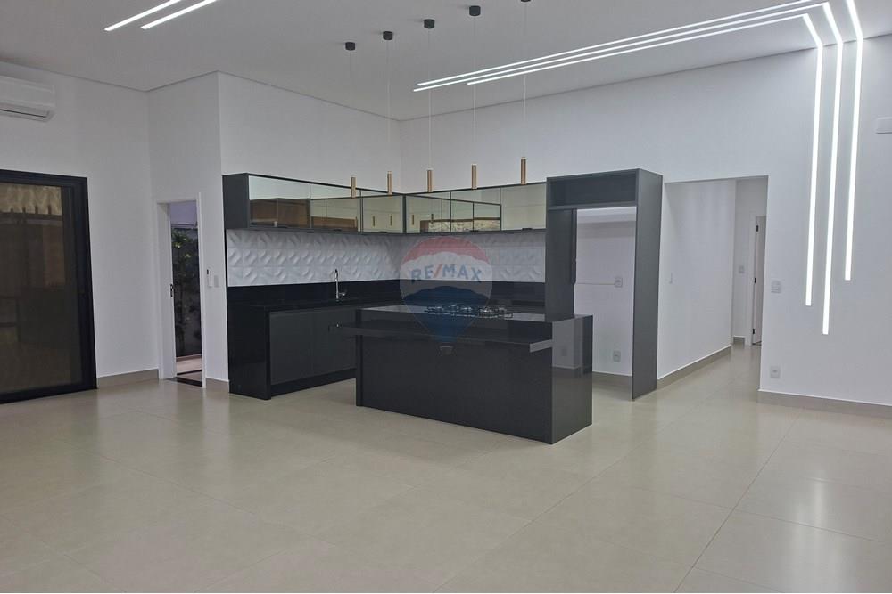 Casa de Condomínio - Alugar - Valinhos , São Paulo - 20251013_164655.jpg - 690541202-56