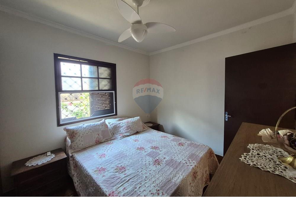 Casa à venda com 5 quartos, 183m² - Foto 14