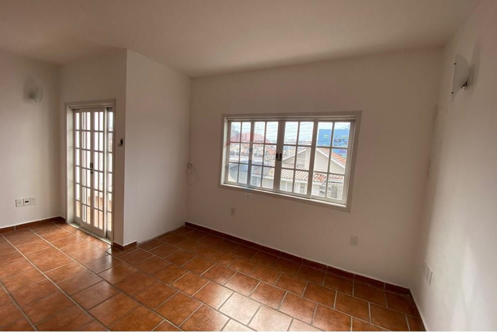 Casa - Venda - Bragança Paulista , São Paulo - 17f55c38-56ad-4a6f-866b-8dd14e008443.jpeg - 690041001-237