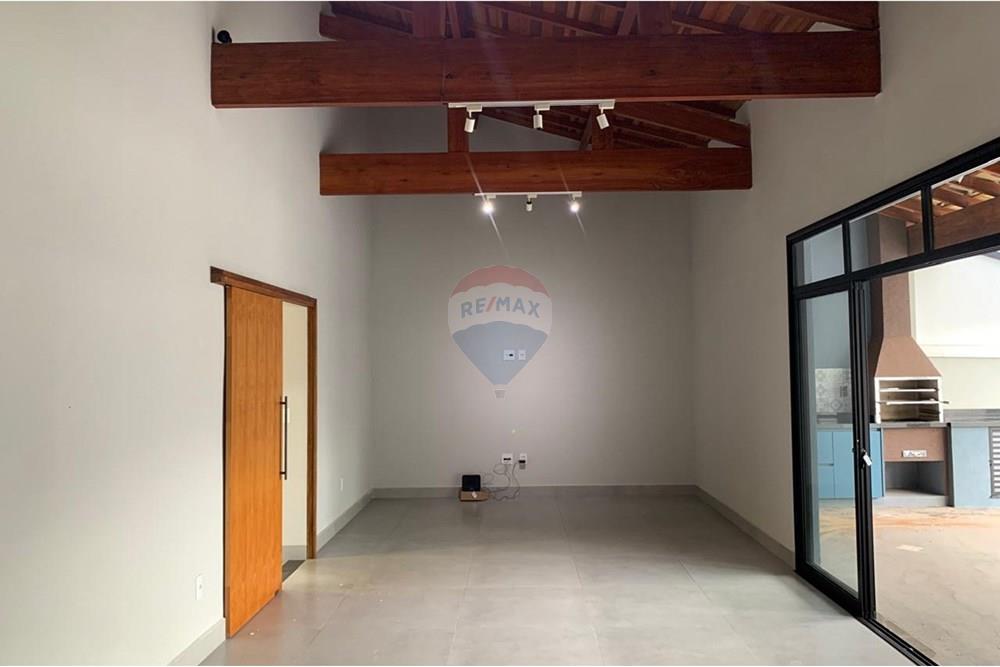 Casa - Venda - Bragança Paulista , São Paulo - WhatsApp Image 2025-12-09 at 14.25.11 (1).jpeg - Sala de estar - 690041184-2