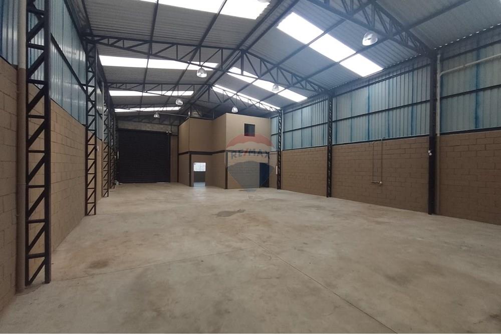 Galpão - Alugar - Bragança Paulista , São Paulo - WhatsApp Image 2026-03-18 at 10.57.23.jpeg - 690041127-187