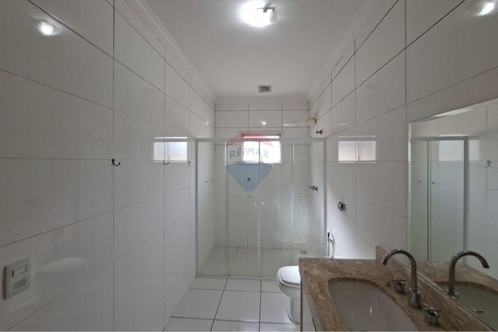 Casa de Condomínio - Alugar - Bragança Paulista , São Paulo - WhatsApp Image 2026-02-04 at 17.04.40.jpeg - 690041146-63