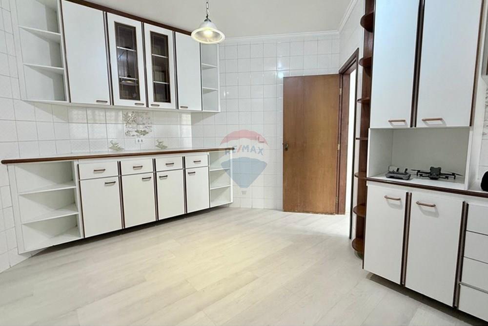 Casa - Venda - Valinhos , São Paulo - WhatsApp Image 2025-12-04 at 08.26.03-4.jpeg - 691091001-227