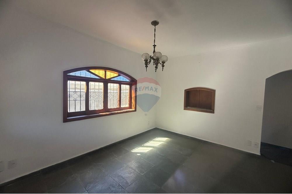 Casa - Alugar - Bragança Paulista , São Paulo - WhatsApp Image 2025-09-16 at 15.28.29 (1).jpeg - 690041127-44