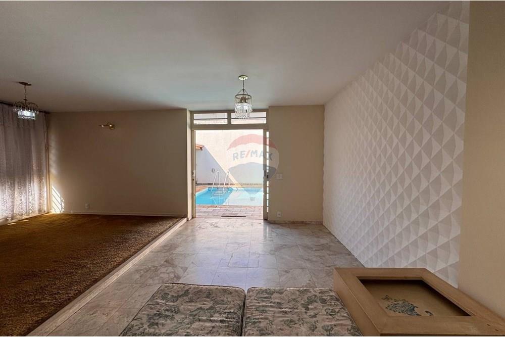 Casa - Venda - Bragança Paulista , São Paulo - photo_4943258572171620208_y.jpg - 690041052-91