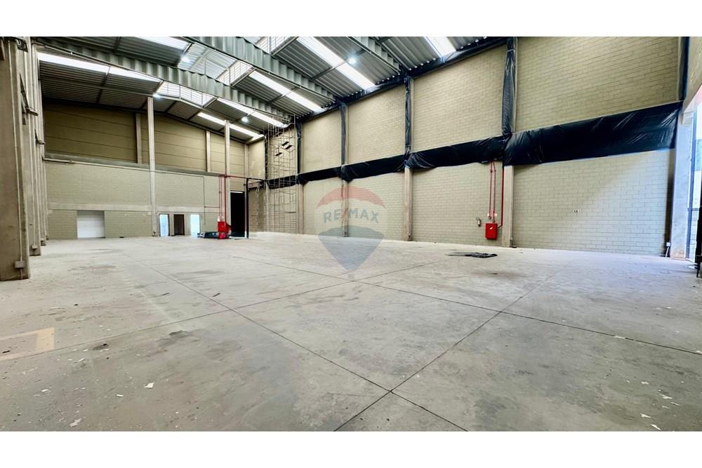 Galpão - Alugar - Santa Bárbara d'Oeste , São Paulo - WhatsApp Image 2026-03-09 at 20.54.33.jpeg - 690231086-90