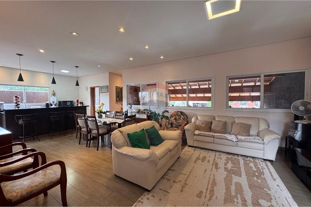 Casa de Condomínio - Venda - Bragança Paulista , São Paulo - photo_5145678160337767383_y.jpg - 690041052-135